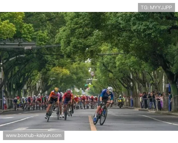 千名志愿者全程护航上海环崇明岛赛精准对接女子世巡赛